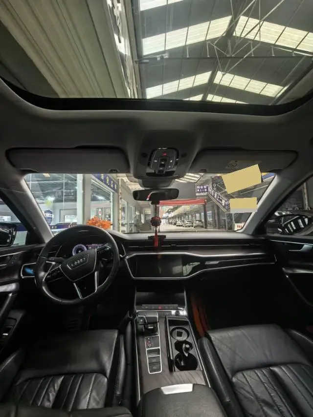 2019 Mercedes-Benz E Class 1.5T 184HP L4 9AT,autocango,china used car exporter,china ev exporter,chinese used car exporter,chinese used ev exporter