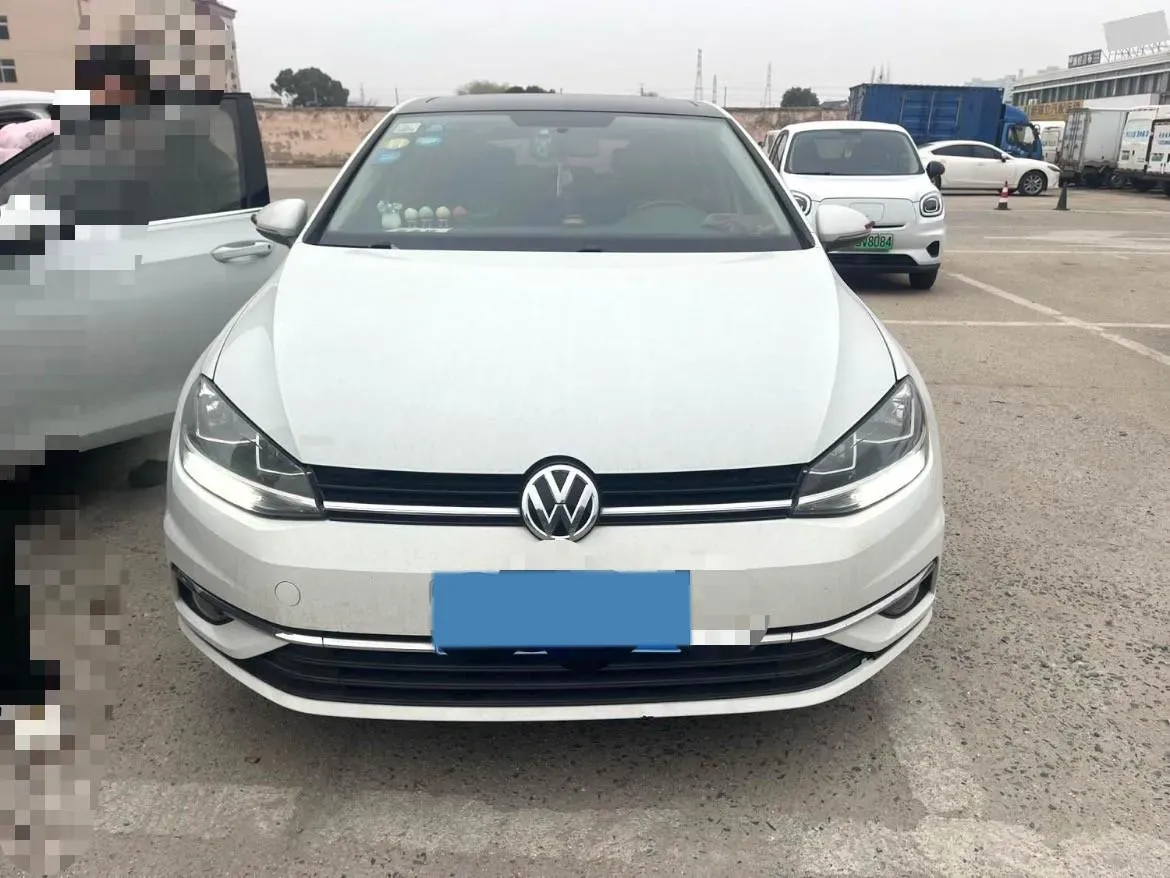 2018 Volkswagen Golf 1.6L 110HP L4 6AT,autocango,china used car exporter,china ev exporter,chinese used car exporter,chinese used ev exporter