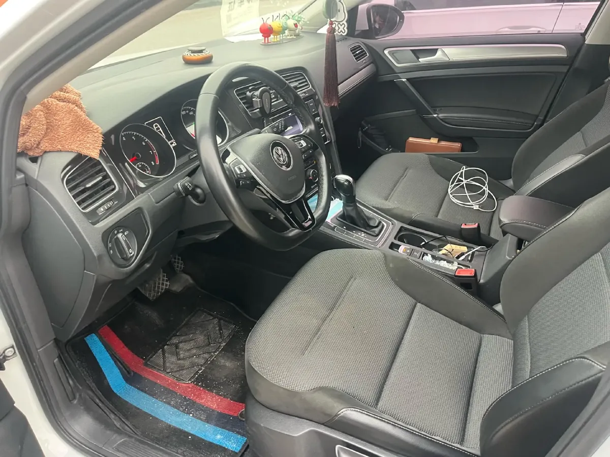 2018 Volkswagen Golf 1.6L 110HP L4 6AT,autocango,china used car exporter,china ev exporter,chinese used car exporter,chinese used ev exporter