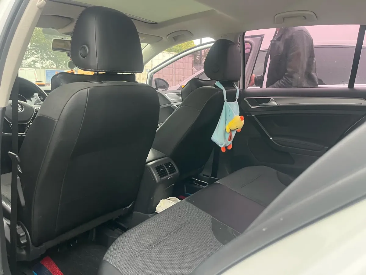 2018 Volkswagen Golf 1.6L 110HP L4 6AT,autocango,china used car exporter,china ev exporter,chinese used car exporter,chinese used ev exporter