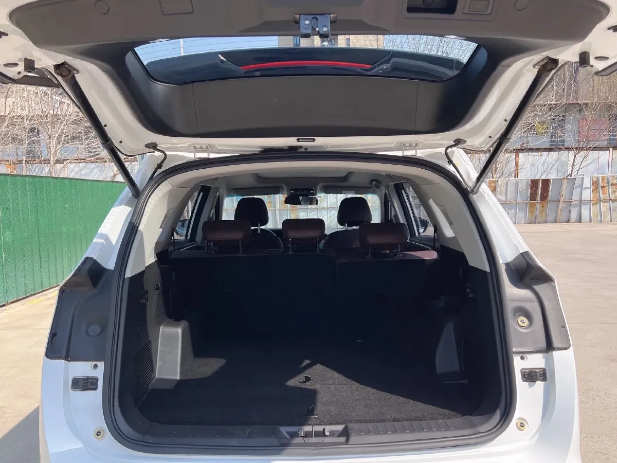 2024 Jetour X90 Plus 1.6T 197HP L4 7DCT,autocango,china used car exporter,china ev exporter,chinese used car exporter,chinese used ev exporter