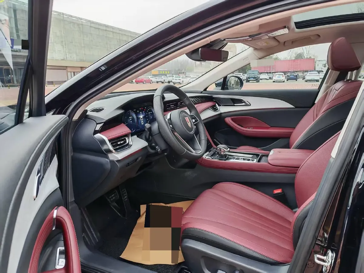 2024 HongQi H5 2.0T 224HP L4 8AT,autocango,china used car exporter,china ev exporter,chinese used car exporter,chinese used ev exporter