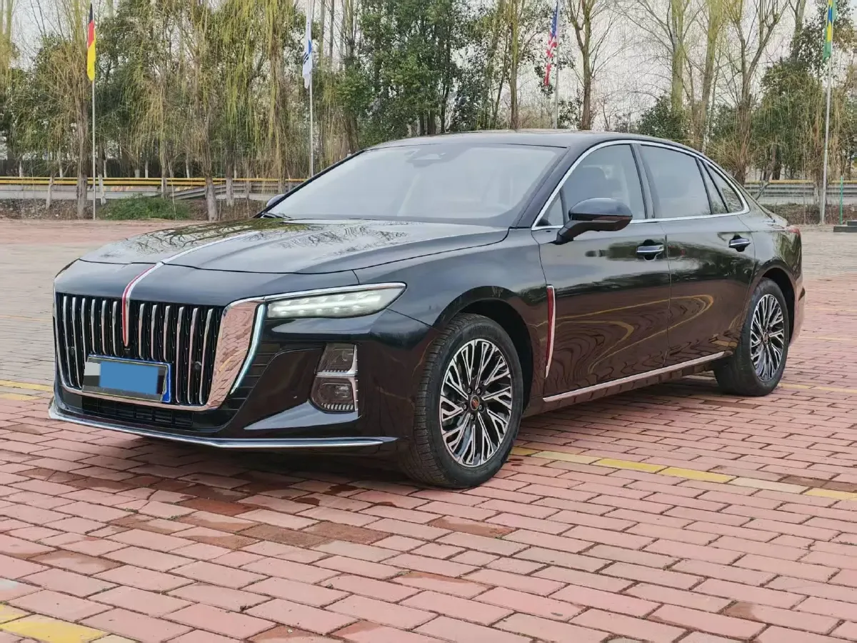 2024 HongQi H5 2.0T 224HP L4 8AT,autocango,china used car exporter,china ev exporter,chinese used car exporter,chinese used ev exporter