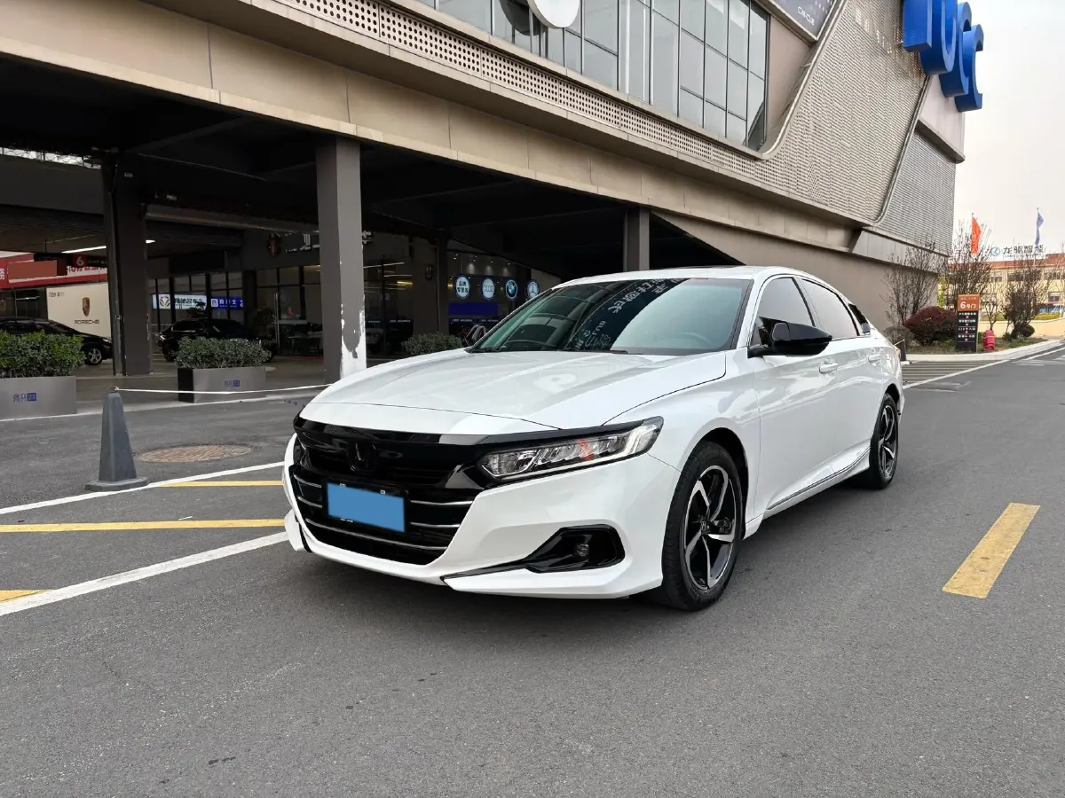 2022 Honda Accord 1.5T 194HP L4 CVT,autocango,china used car exporter,china ev exporter,chinese used car exporter,chinese used ev exporter