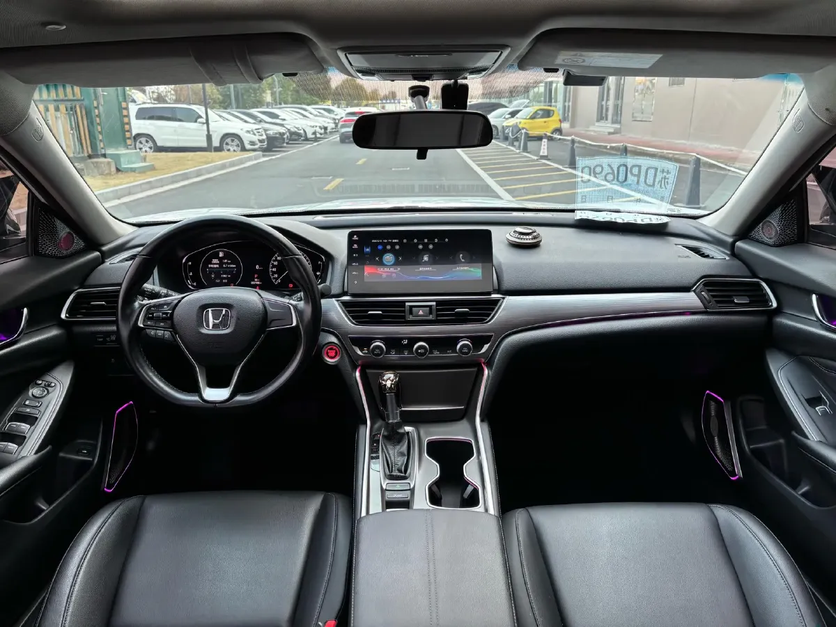 2022 Honda Accord 1.5T 194HP L4 CVT,autocango,china used car exporter,china ev exporter,chinese used car exporter,chinese used ev exporter