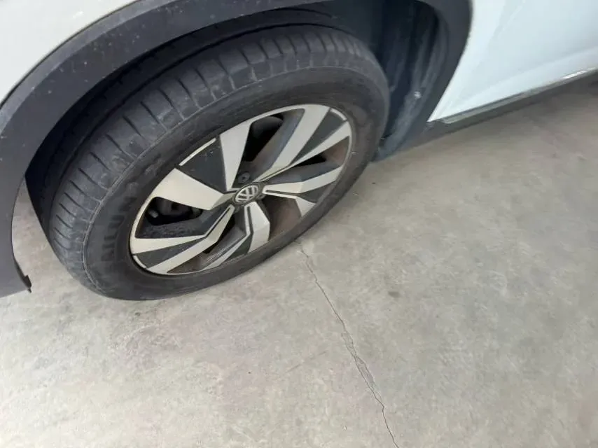 2020 Volkswagen Tayron 2.0T 186HP L4 7DCT,autocango,china used car exporter,china ev exporter,chinese used car exporter,chinese used ev exporter