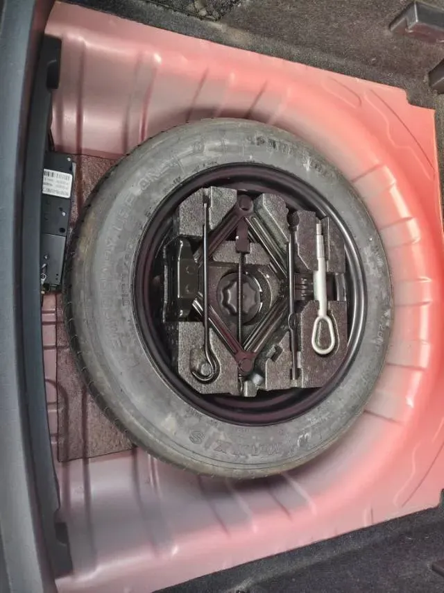 2017 MG ZS 1.5L 120HP L4 4AT,autocango,china used car exporter,china ev exporter,chinese used car exporter,chinese used ev exporter