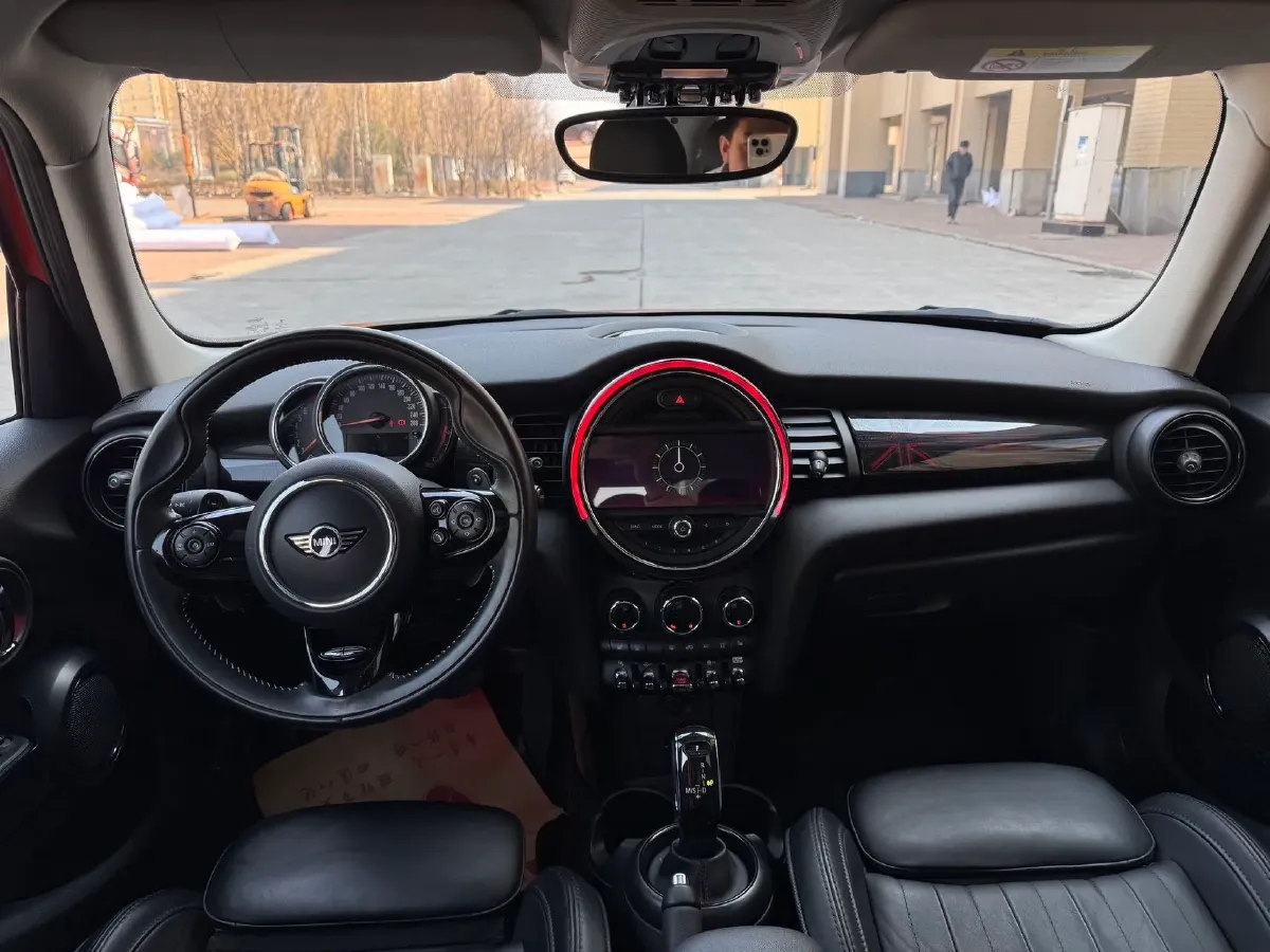 2019 MINI MINI 2.0T 192HP L4 7DCT,autocango,china used car exporter,china ev exporter,chinese used car exporter,chinese used ev exporter