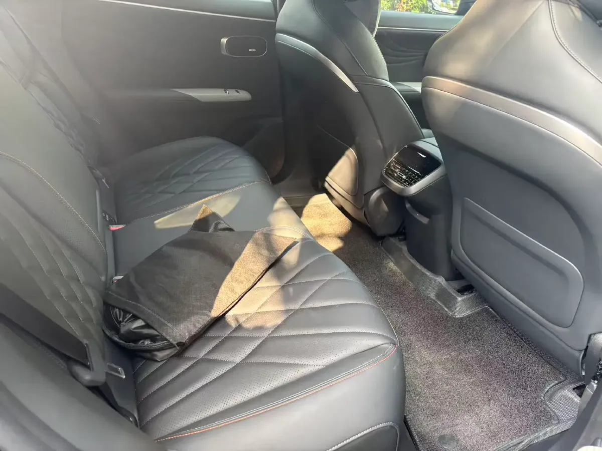 2023 Deepal S07 1.5L 95HP L4 REEV 31.73KWH,autocango,china used car exporter,china ev exporter,chinese used car exporter,chinese used ev exporter