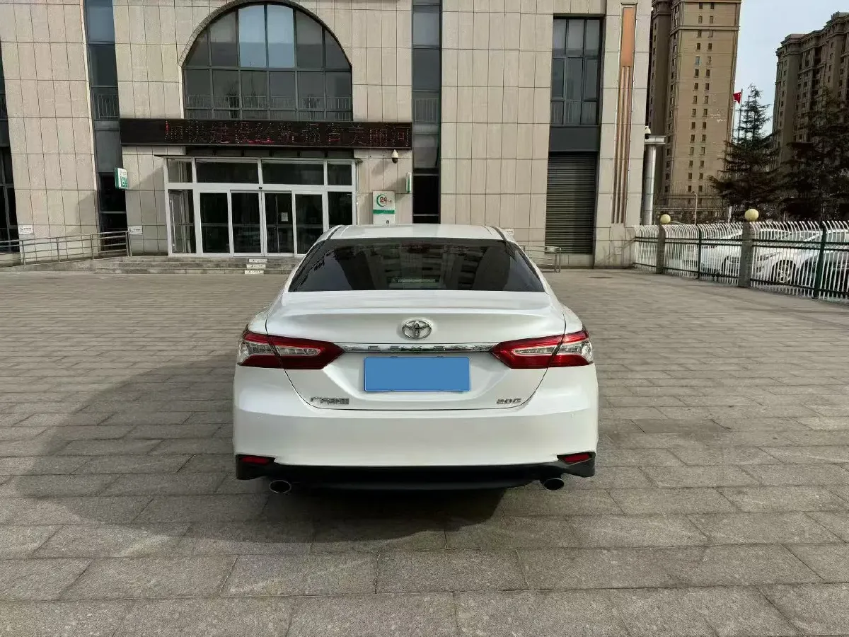 2019 Toyota Camry 2.0L 178HP L4 CVT,autocango,china used car exporter,china ev exporter,chinese used car exporter,chinese used ev exporter