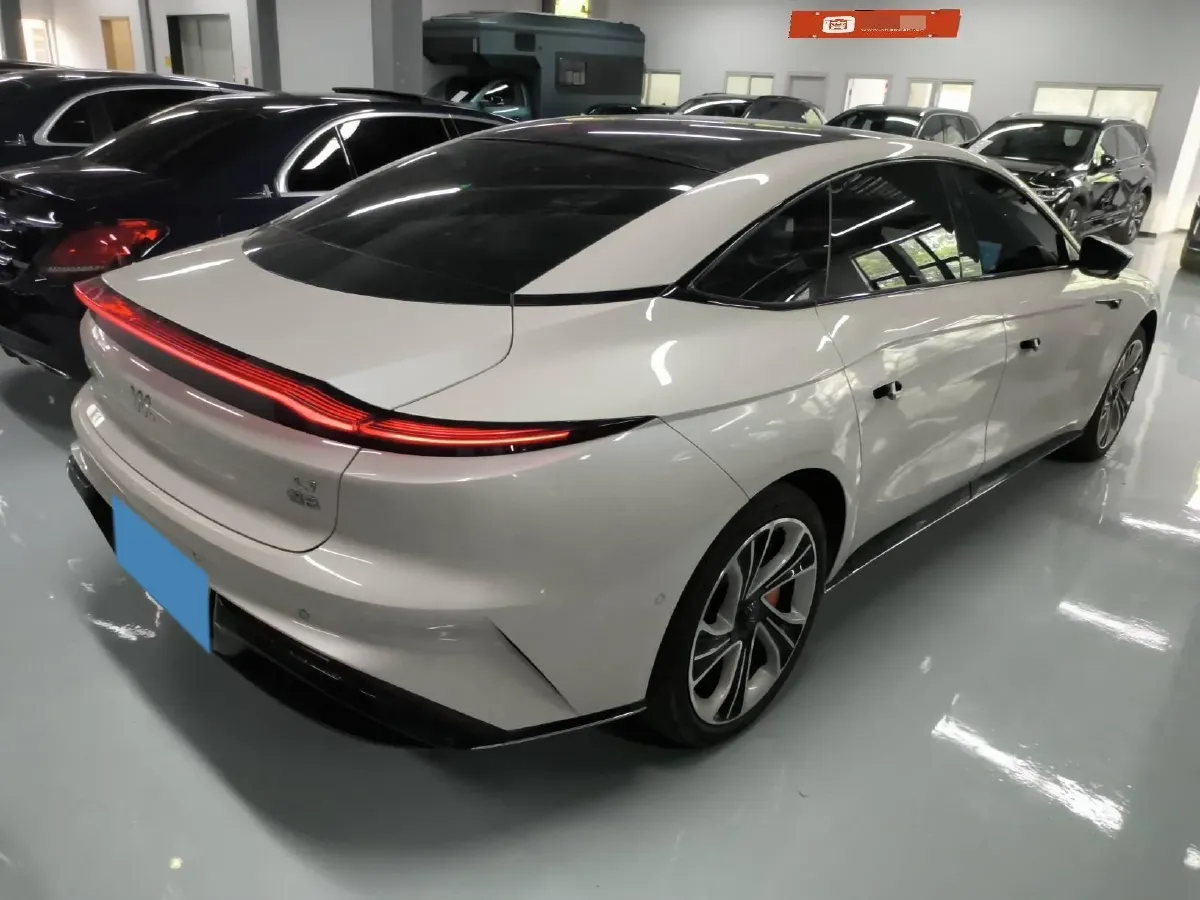 2022 IM L7 BEV 90KWH,autocango,china used car exporter,china ev exporter,chinese used car exporter,chinese used ev exporter