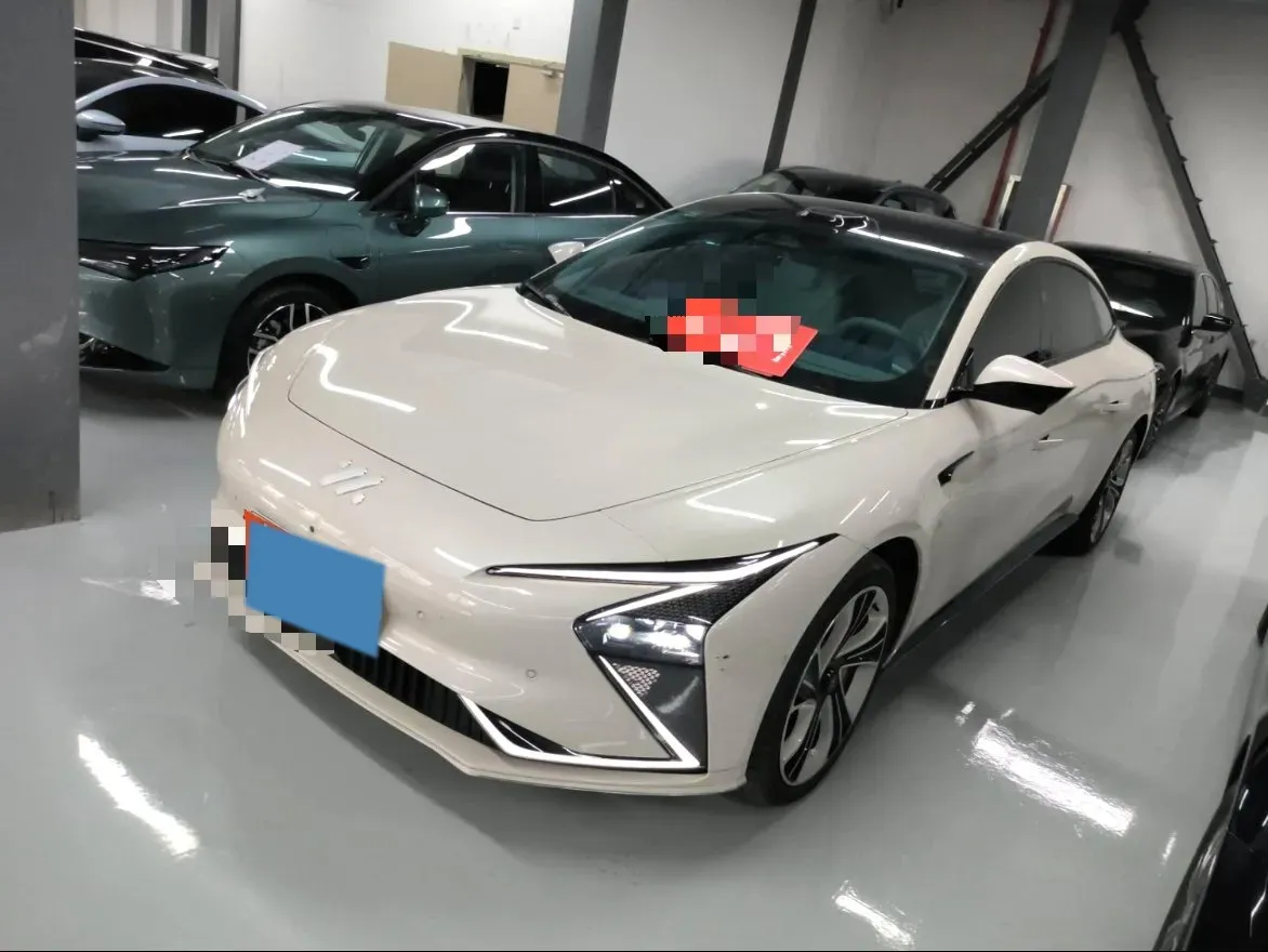 2022 IM L7 BEV 90KWH,autocango,china used car exporter,china ev exporter,chinese used car exporter,chinese used ev exporter