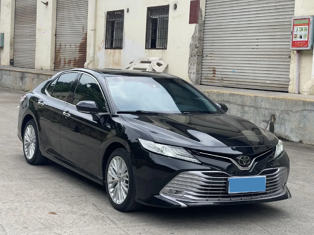 2019 Toyota Camry 2.5L 209HP L4 8AT,autocango,china used car exporter,china ev exporter,chinese used car exporter,chinese used ev exporter