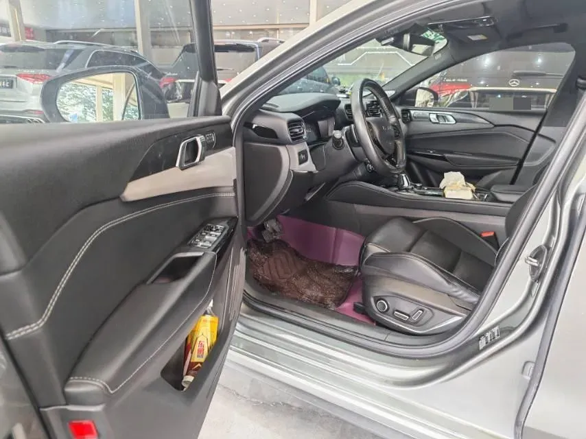 2022 LYNK&CO 03 2.0T 190HP L4 7DCT,autocango,china used car exporter,china ev exporter,chinese used car exporter,chinese used ev exporter