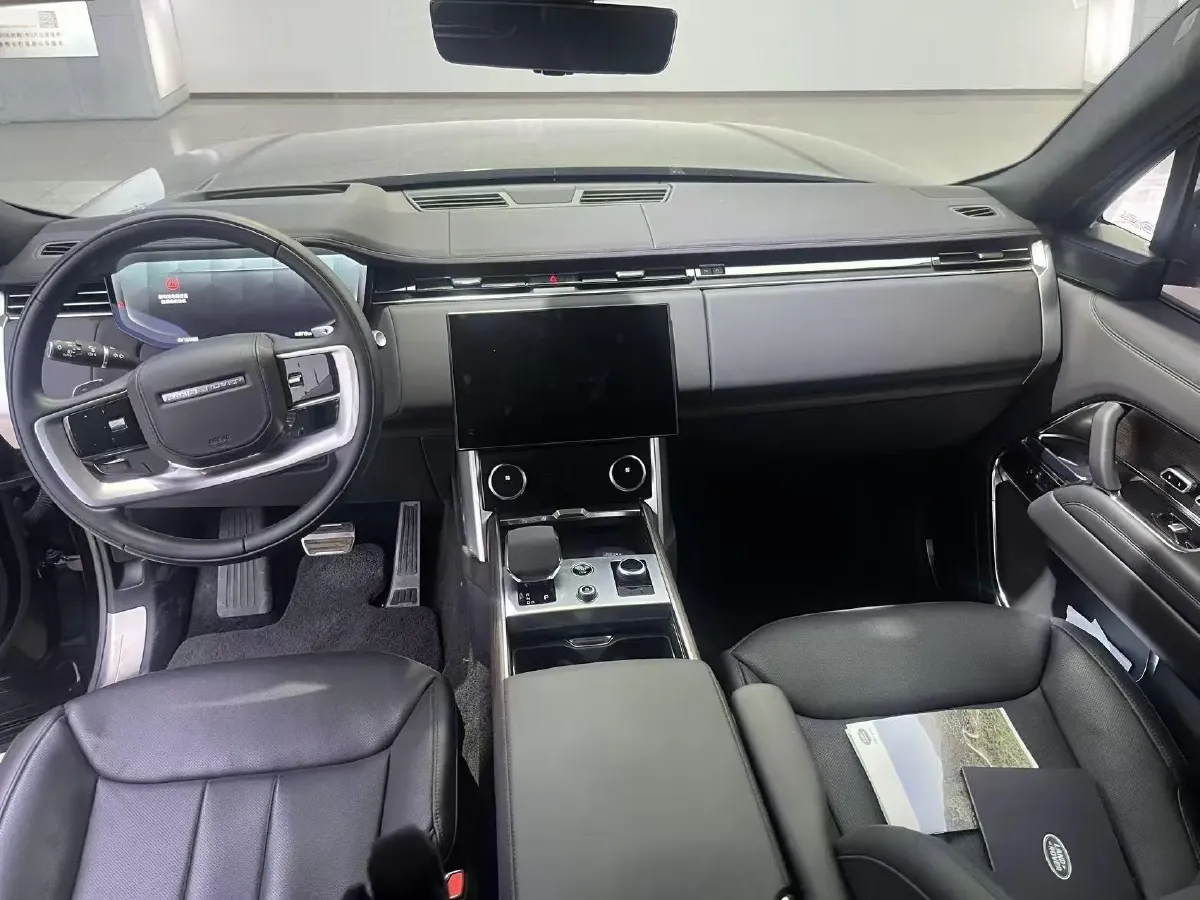 2023 Land Rover Range Rover 3.0T 400HP L6 8AT,autocango,china used car exporter,china ev exporter,chinese used car exporter,chinese used ev exporter