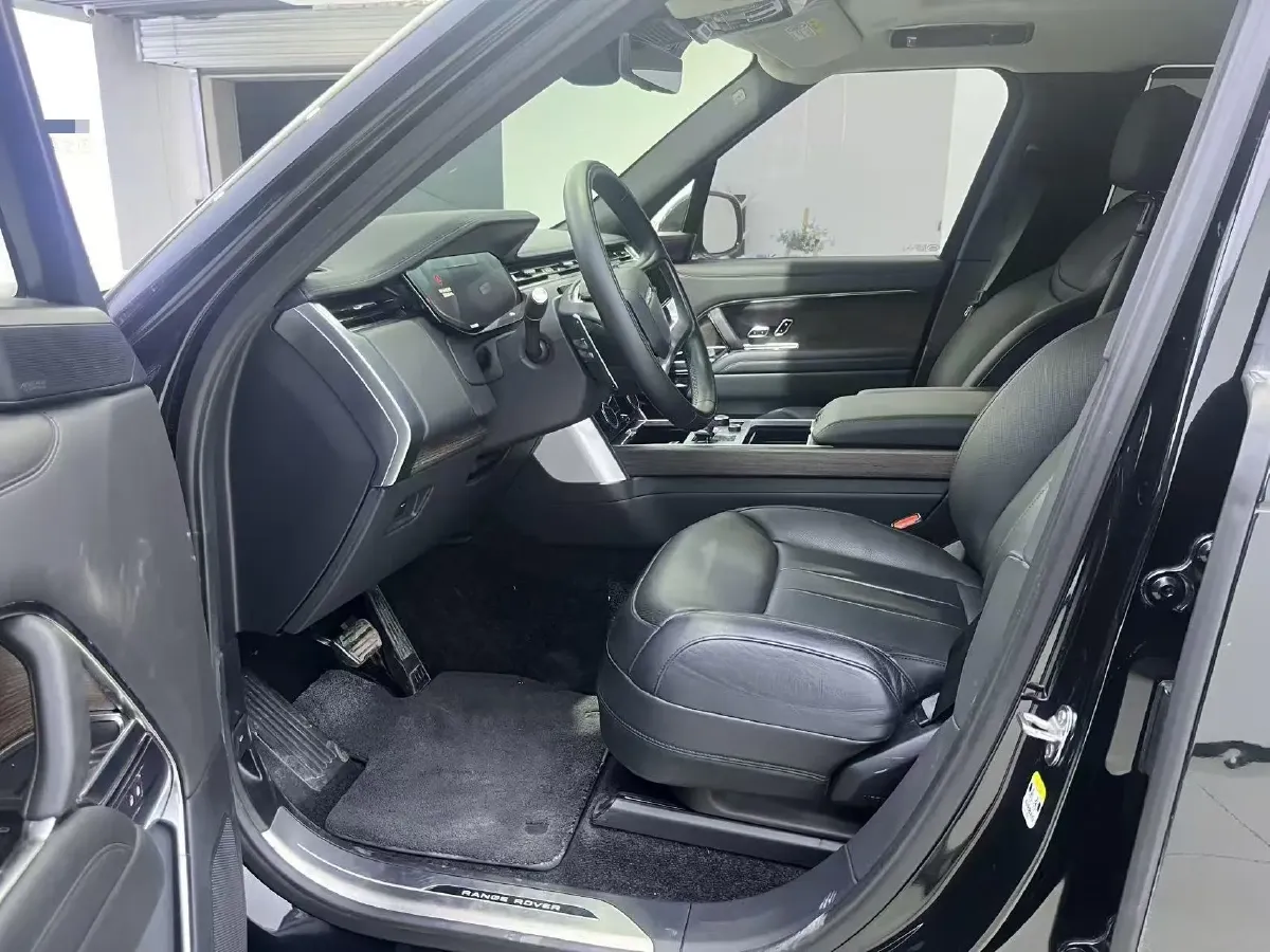 2023 Land Rover Range Rover 3.0T 400HP L6 8AT,autocango,china used car exporter,china ev exporter,chinese used car exporter,chinese used ev exporter