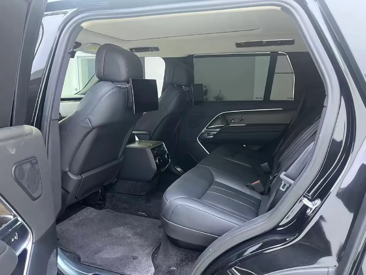 2023 Land Rover Range Rover 3.0T 400HP L6 8AT,autocango,china used car exporter,china ev exporter,chinese used car exporter,chinese used ev exporter