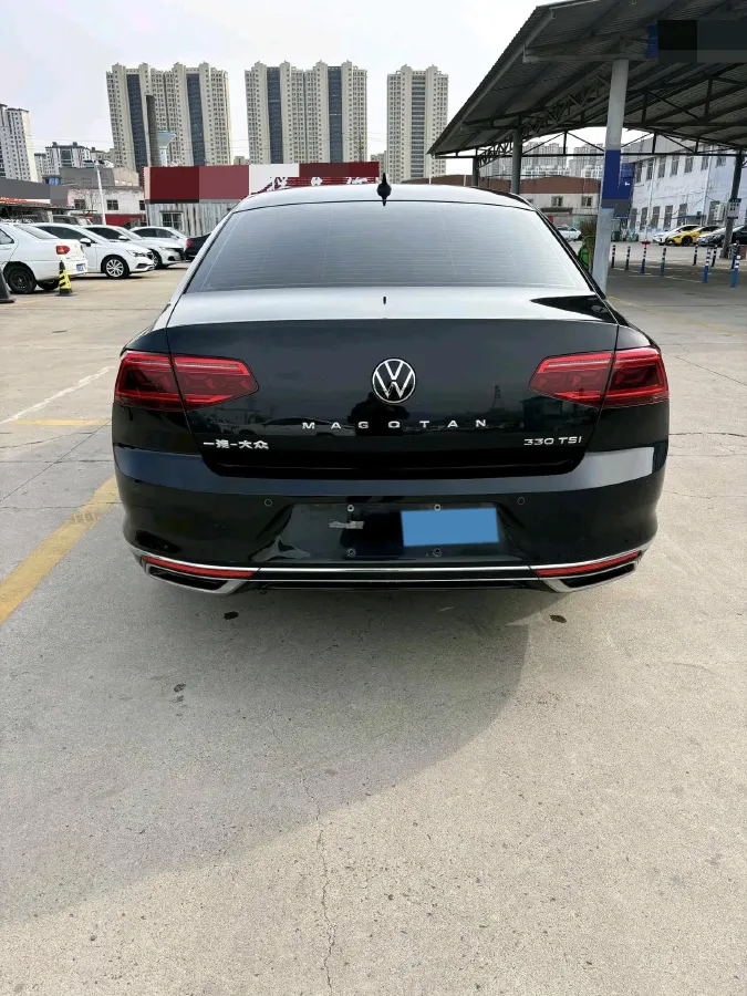 2020 Volkswagen Magotan 2.0T 186HP L4 7DCT,autocango,china used car exporter,china ev exporter,chinese used car exporter,chinese used ev exporter