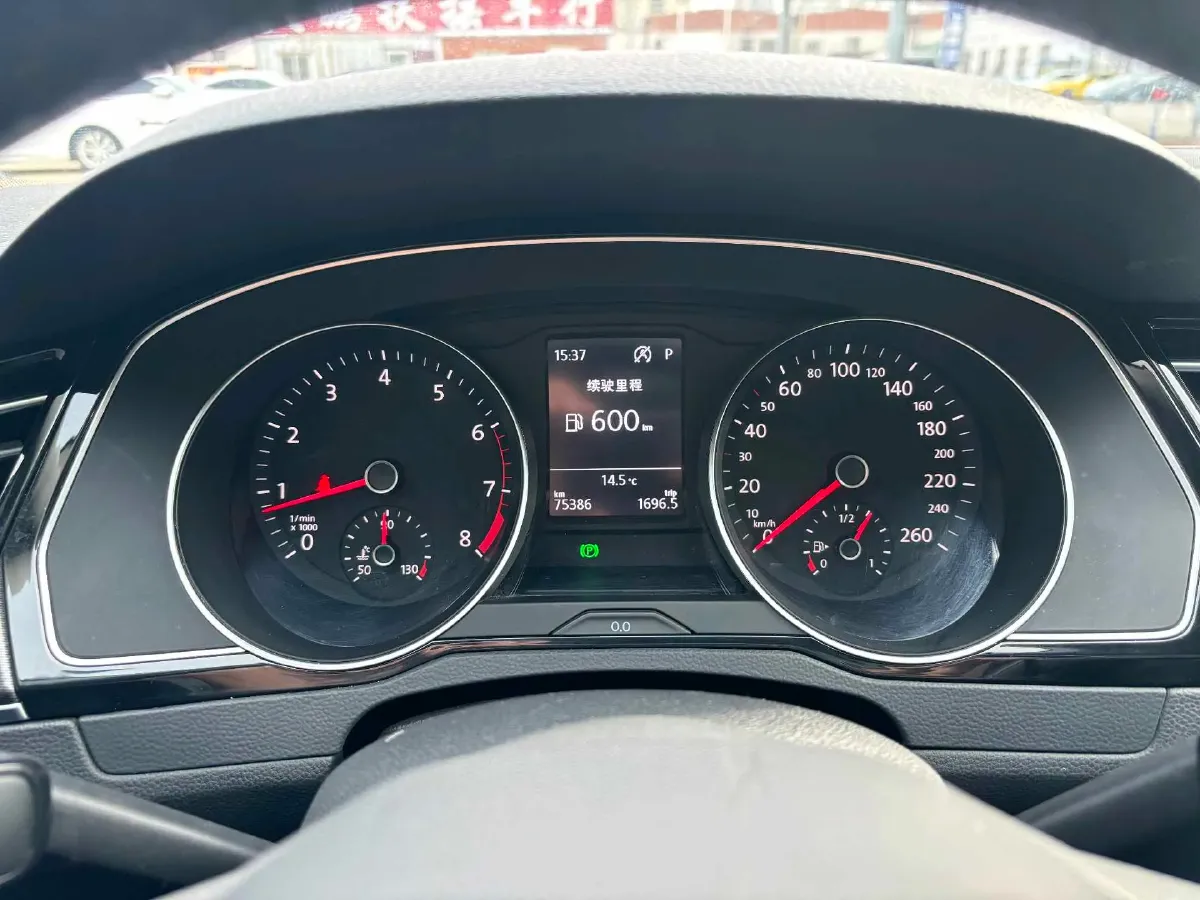 2020 Volkswagen Magotan 2.0T 186HP L4 7DCT,autocango,china used car exporter,china ev exporter,chinese used car exporter,chinese used ev exporter