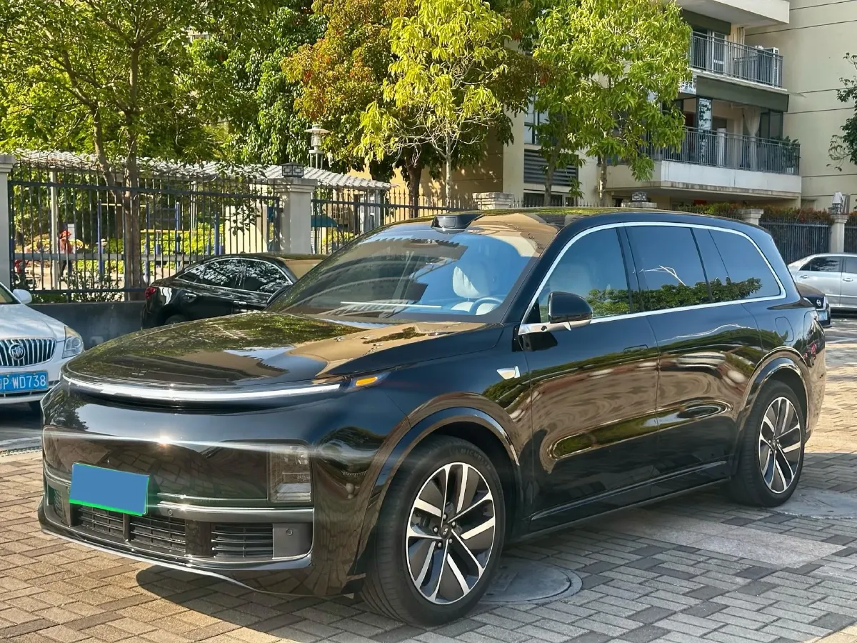 2024 Li L9 Range Extended 154HP REEV 52.3KWH,autocango,china used car exporter,china ev exporter,chinese used car exporter,chinese used ev exporter
