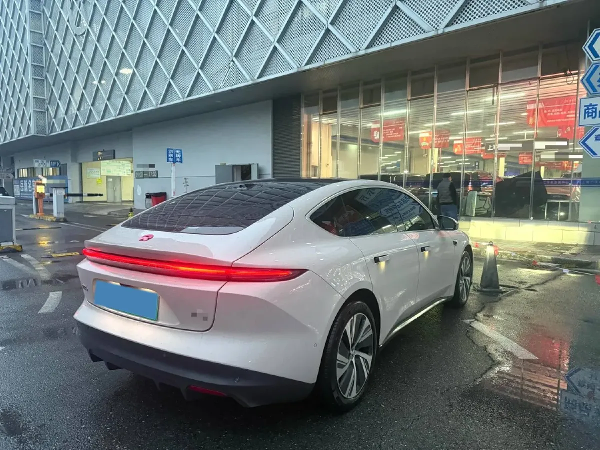 2024 NIO ET5 BEV 75KWH,autocango,china used car exporter,china ev exporter,chinese used car exporter,chinese used ev exporter