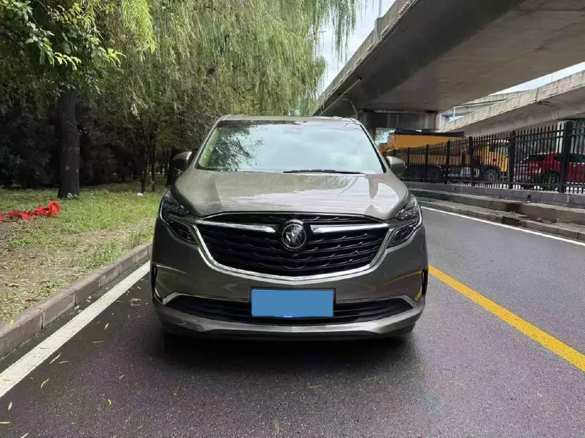 2022 Buick GL8 2.0T 237HP L4 9AT,autocango,china used car exporter,china ev exporter,chinese used car exporter,chinese used ev exporter
