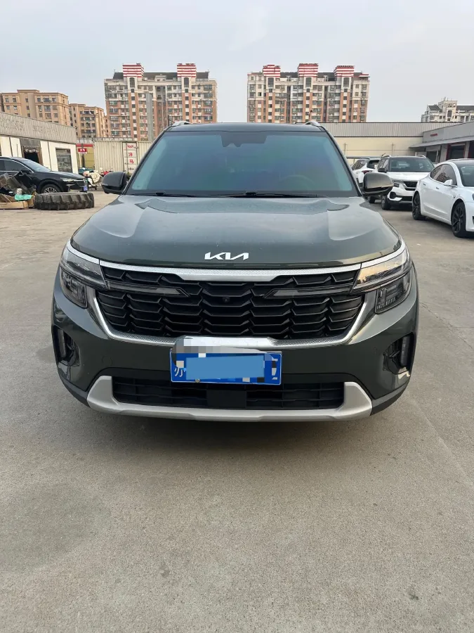 2023 Kia Seltos 1.5L 115HP L4 CVT,autocango,china used car exporter,china ev exporter,chinese used car exporter,chinese used ev exporter