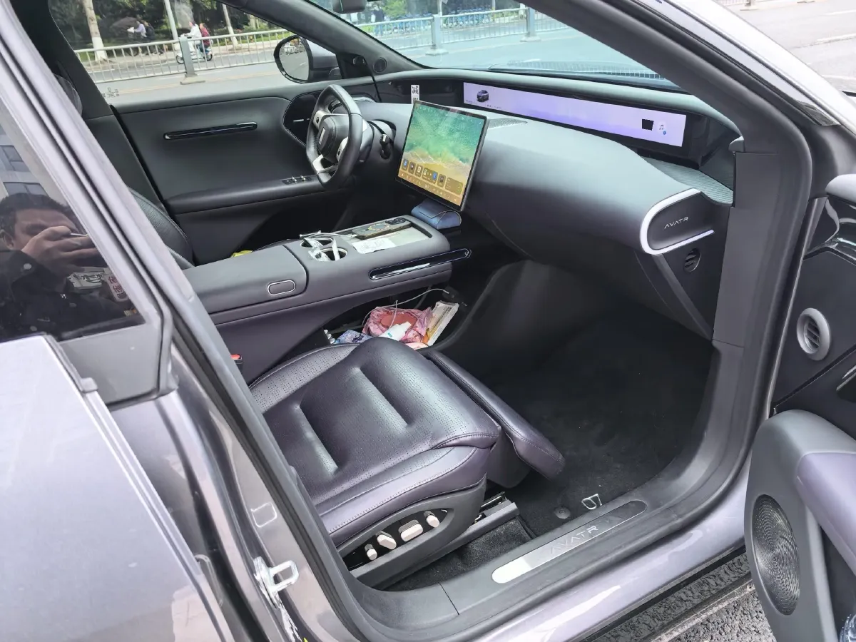 2024 Avatr 07 1.5T 156HP L4 REEV 39.05KWH,autocango,china used car exporter,china ev exporter,chinese used car exporter,chinese used ev exporter