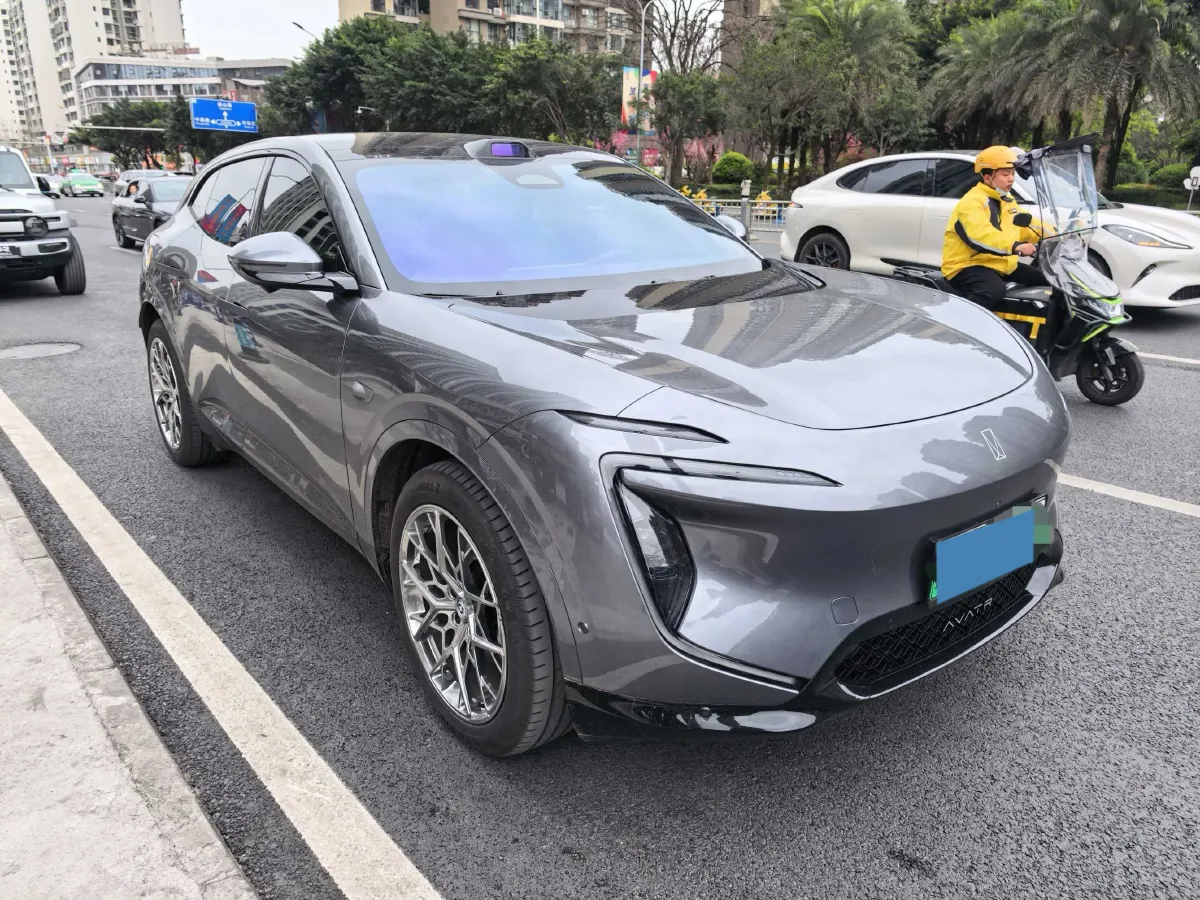 2024 Avatr 07 1.5T 156HP L4 REEV 39.05KWH,autocango,china used car exporter,china ev exporter,chinese used car exporter,chinese used ev exporter