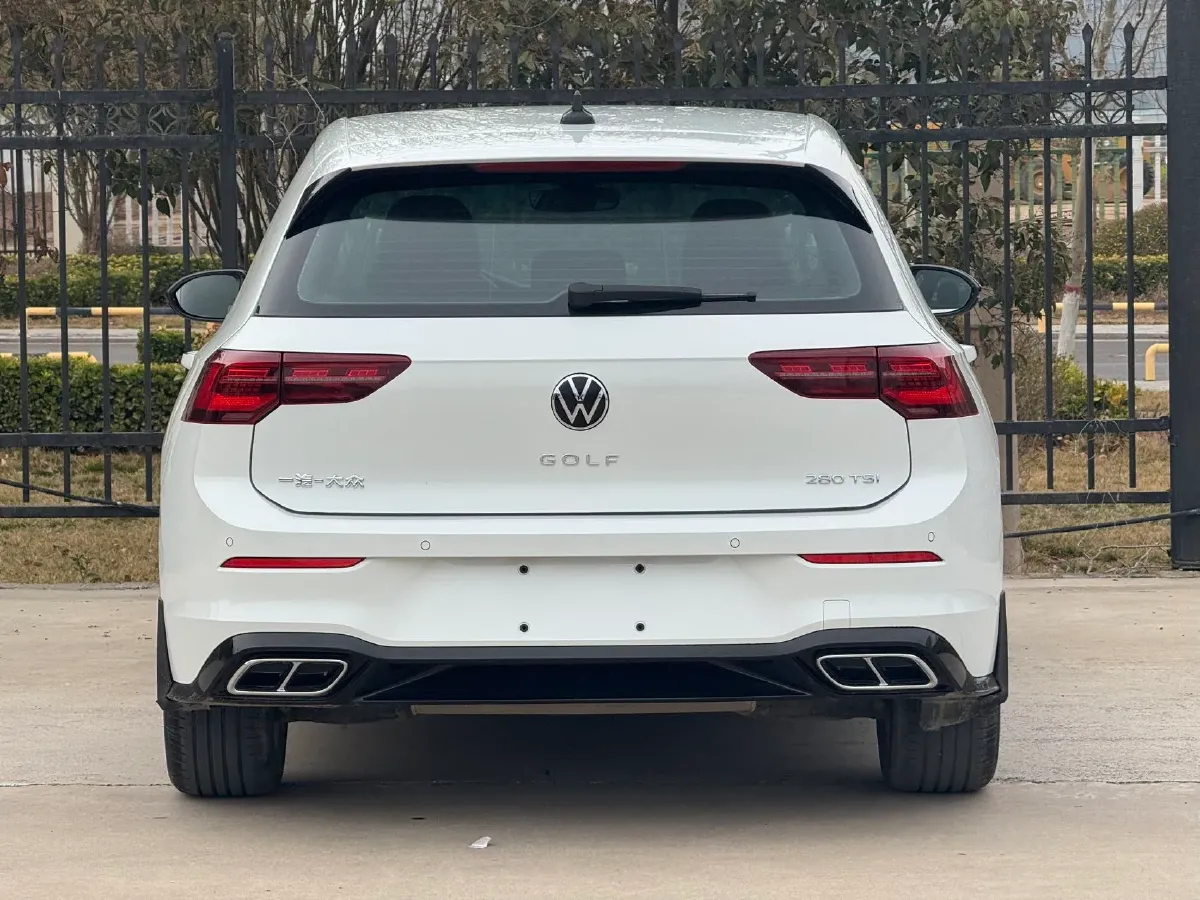 2021 Volkswagen Golf 1.4T 150HP L4 7DCT,autocango,china used car exporter,china ev exporter,chinese used car exporter,chinese used ev exporter