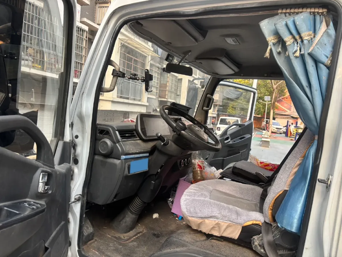 2025 Dongfeng Qiankun K6 2.5L 184HP L4 8MT,autocango,china used car exporter,china ev exporter,chinese used car exporter,chinese used ev exporter