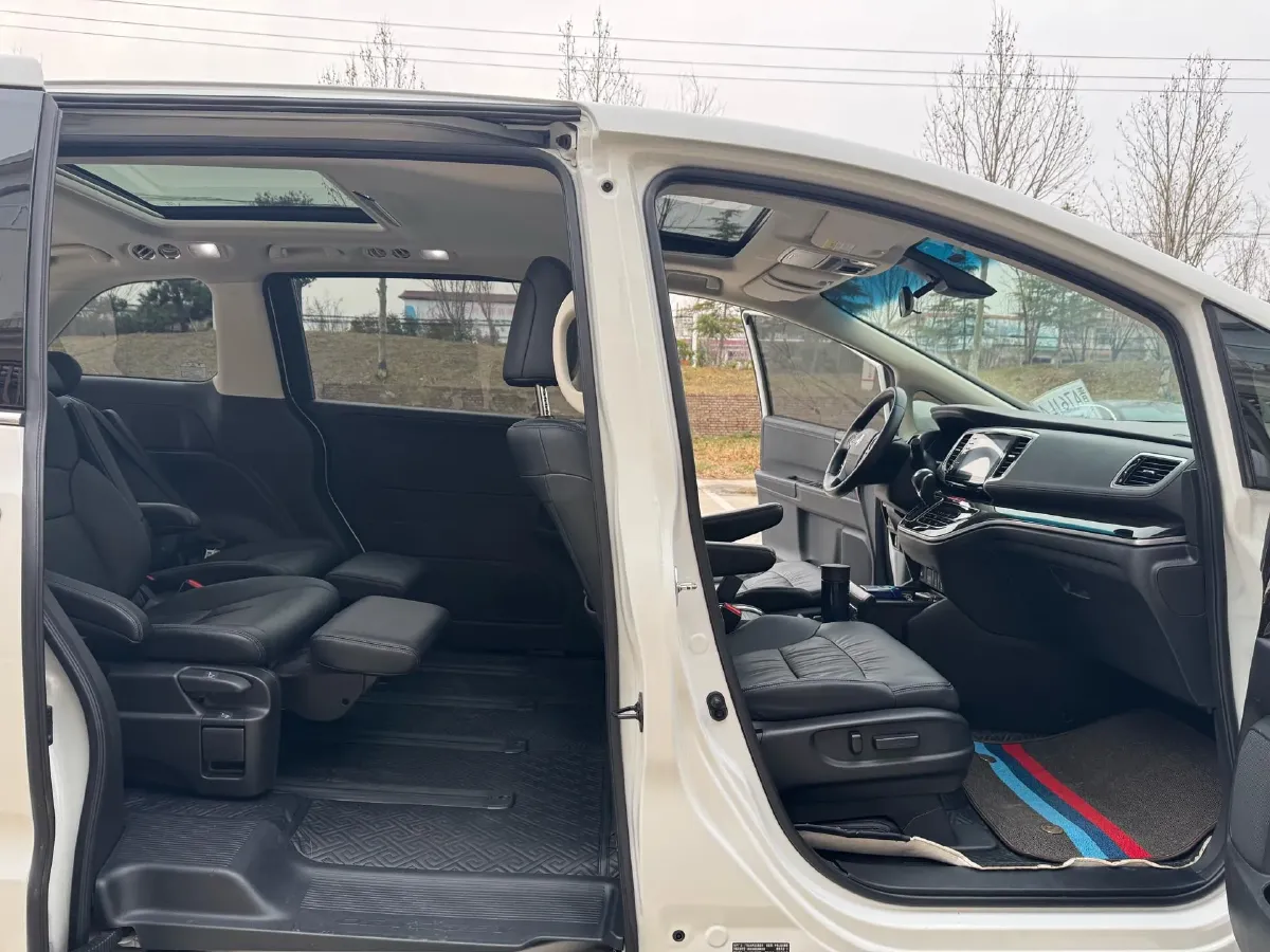 2021 Honda Odyssey 2.0L 146HP L4 E-CVT Hybrid,autocango,china used car exporter,china ev exporter,chinese used car exporter,chinese used ev exporter