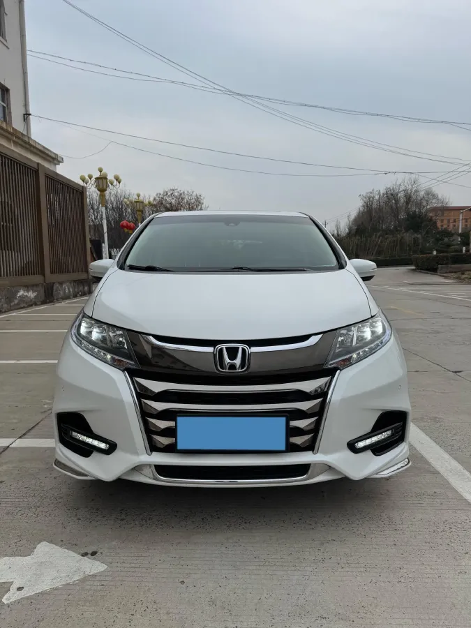 2021 Honda Odyssey 2.0L 146HP L4 E-CVT Hybrid,autocango,china used car exporter,china ev exporter,chinese used car exporter,chinese used ev exporter