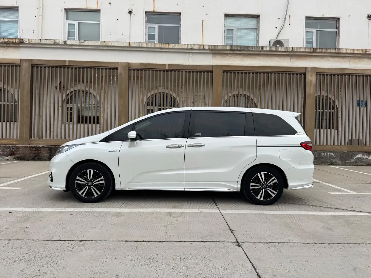 2021 Honda Odyssey 2.0L 146HP L4 E-CVT Hybrid,autocango,china used car exporter,china ev exporter,chinese used car exporter,chinese used ev exporter