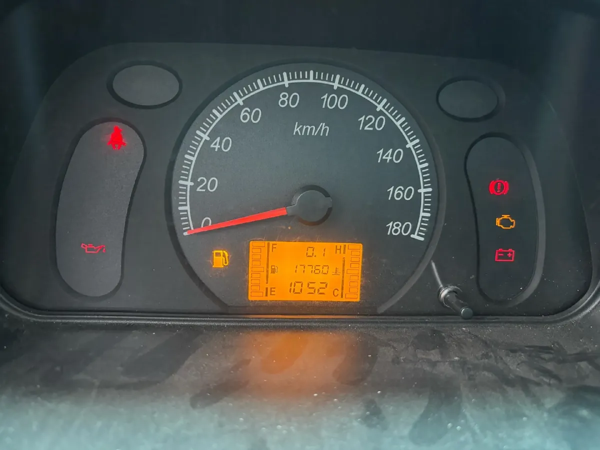 2023 WuLing ZhiGuang 1.5L 102HP L4 5MT,autocango,china used car exporter,china ev exporter,chinese used car exporter,chinese used ev exporter