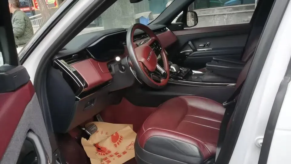 2023 Land Rover Range Rover Sport 3.0T 400HP L6 8AT,autocango,china used car exporter,china ev exporter,chinese used car exporter,chinese used ev exporter