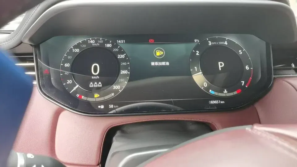 2023 Land Rover Range Rover Sport 3.0T 400HP L6 8AT,autocango,china used car exporter,china ev exporter,chinese used car exporter,chinese used ev exporter