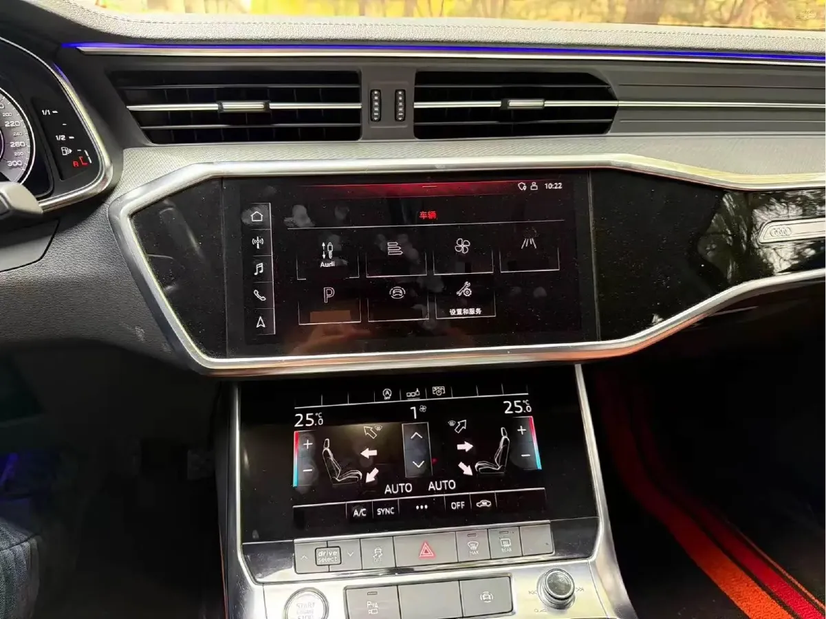 2020 Audi A6L 2.0T 190HP L4 7DCT,autocango,china used car exporter,china ev exporter,chinese used car exporter,chinese used ev exporter