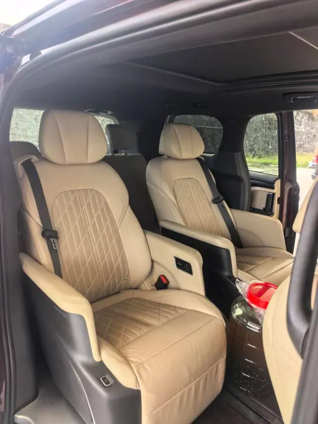 2023 Buick GL8 2.0T 237HP L4 9AT,autocango,china used car exporter,china ev exporter,chinese used car exporter,chinese used ev exporter