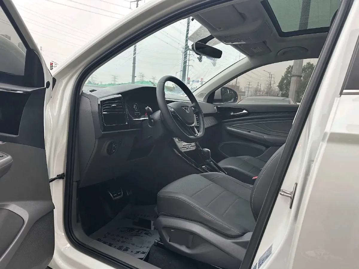 2020 Jetta VS7 1.4T 150HP L4 6AT,autocango,china used car exporter,china ev exporter,chinese used car exporter,chinese used ev exporter