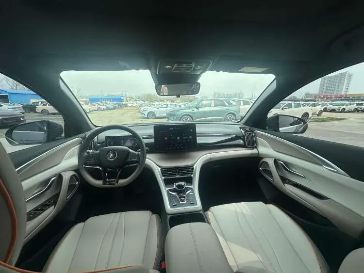 2024 BYD Song Pro 1.5L 110HP L4 E-CVT PHEV 18.3KWH,autocango,china used car exporter,china ev exporter,chinese used car exporter,chinese used ev exporter