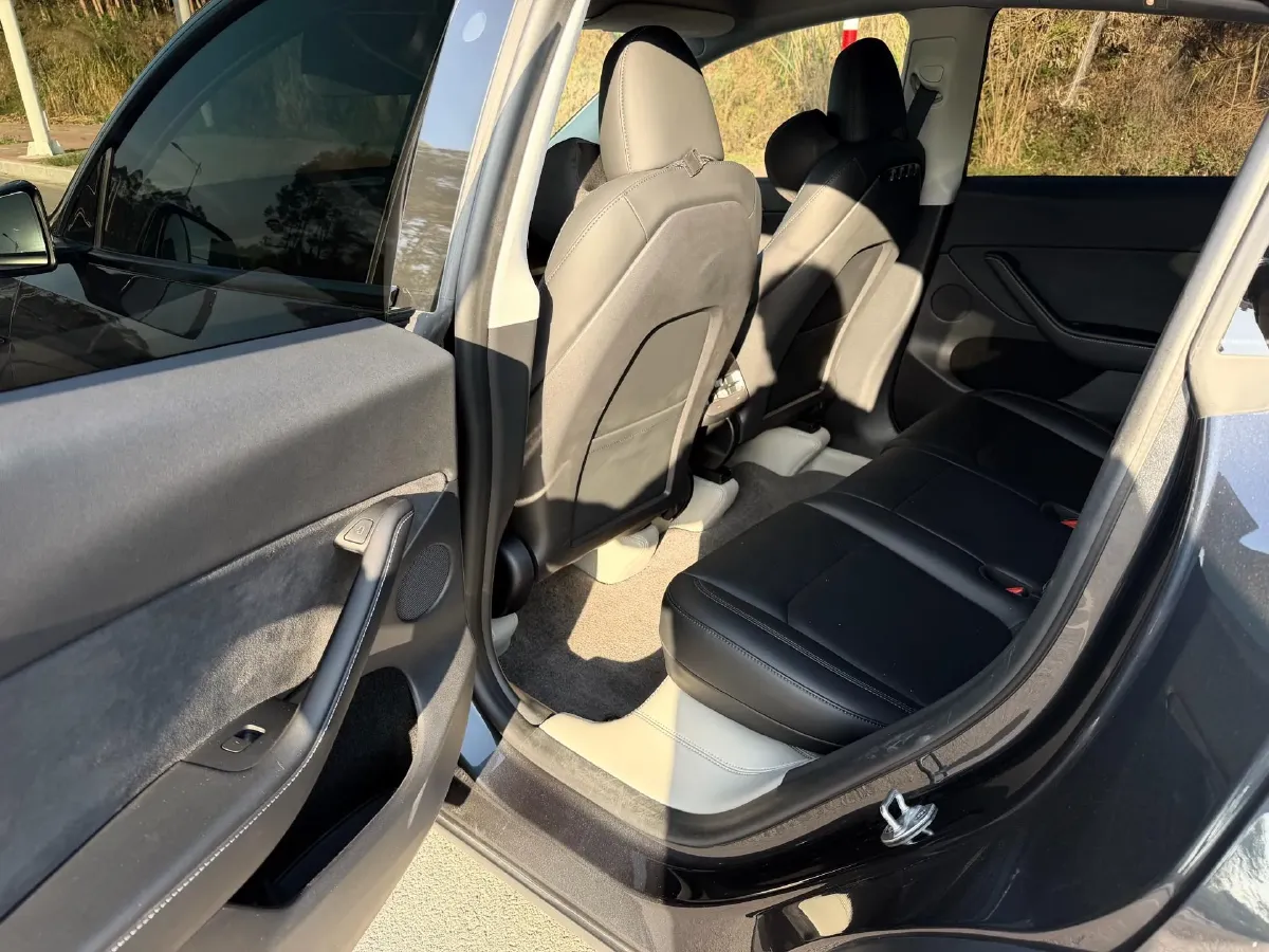 2024 Iveco OuSheng BEV 77.28KWH,autocango,china used car exporter,china ev exporter,chinese used car exporter,chinese used ev exporter