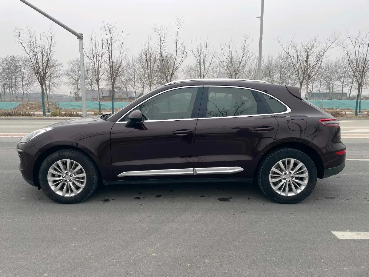 2017 Zotye SR9 2.0T 190HP L4 6DCT,autocango,china used car exporter,china ev exporter,chinese used car exporter,chinese used ev exporter