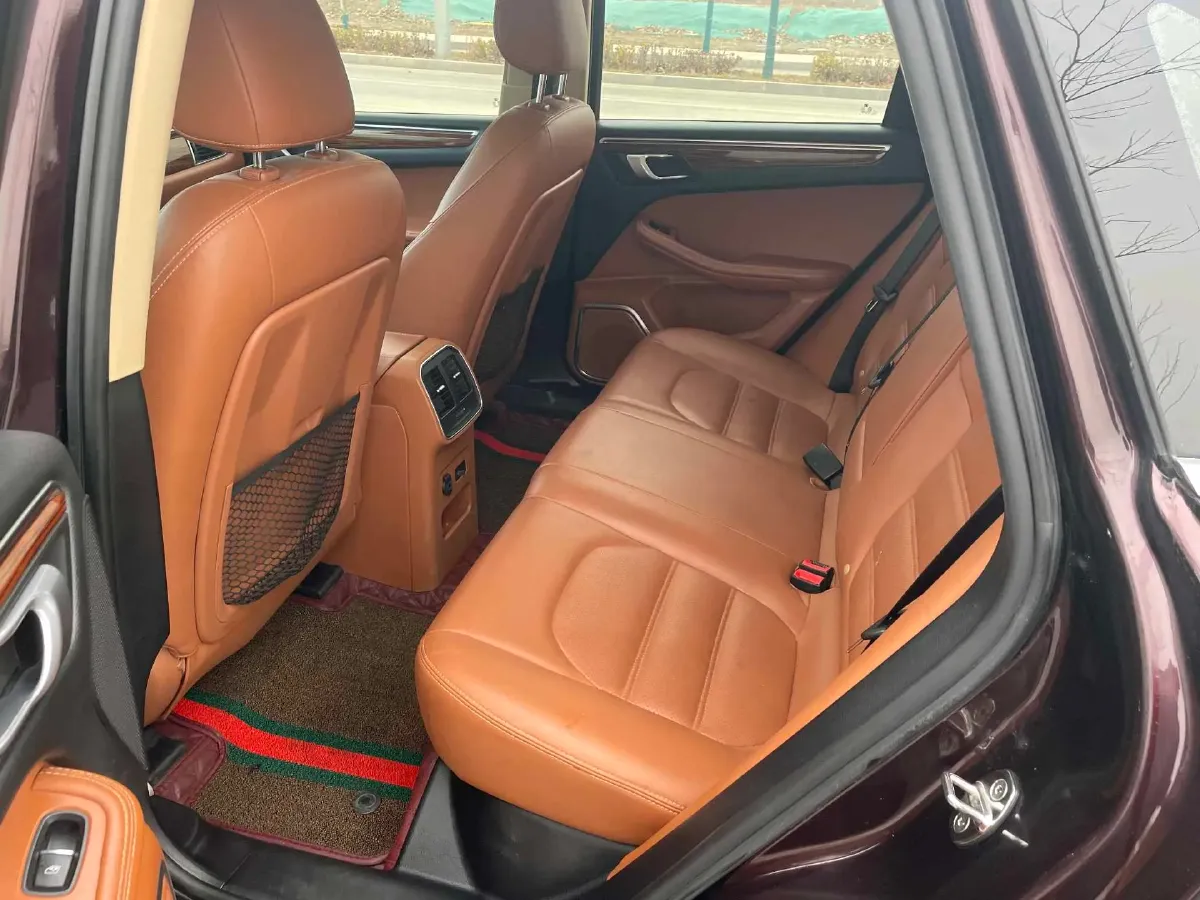 2017 Zotye SR9 2.0T 190HP L4 6DCT,autocango,china used car exporter,china ev exporter,chinese used car exporter,chinese used ev exporter