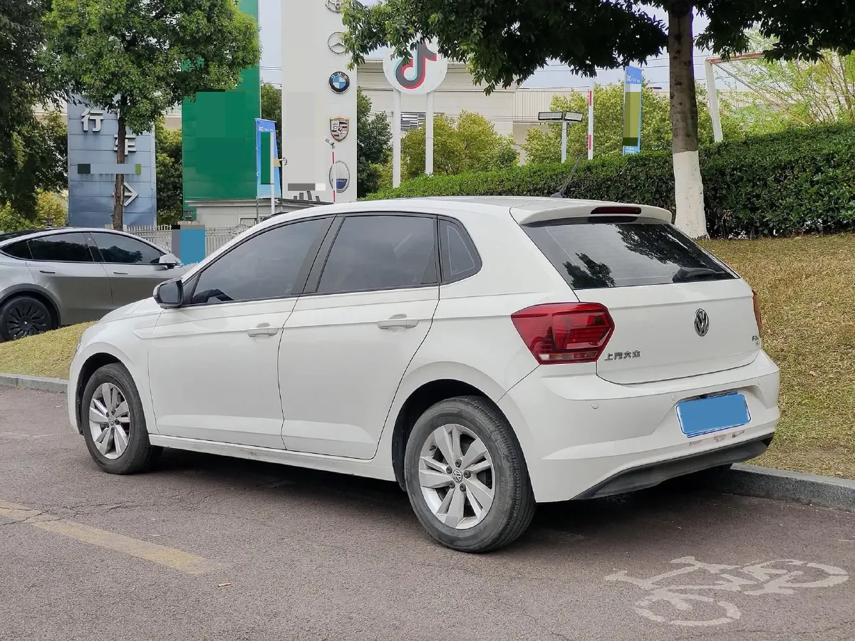 2019 Volkswagen Polo 1.5L 113HP L4 6AT,autocango,china used car exporter,china ev exporter,chinese used car exporter,chinese used ev exporter