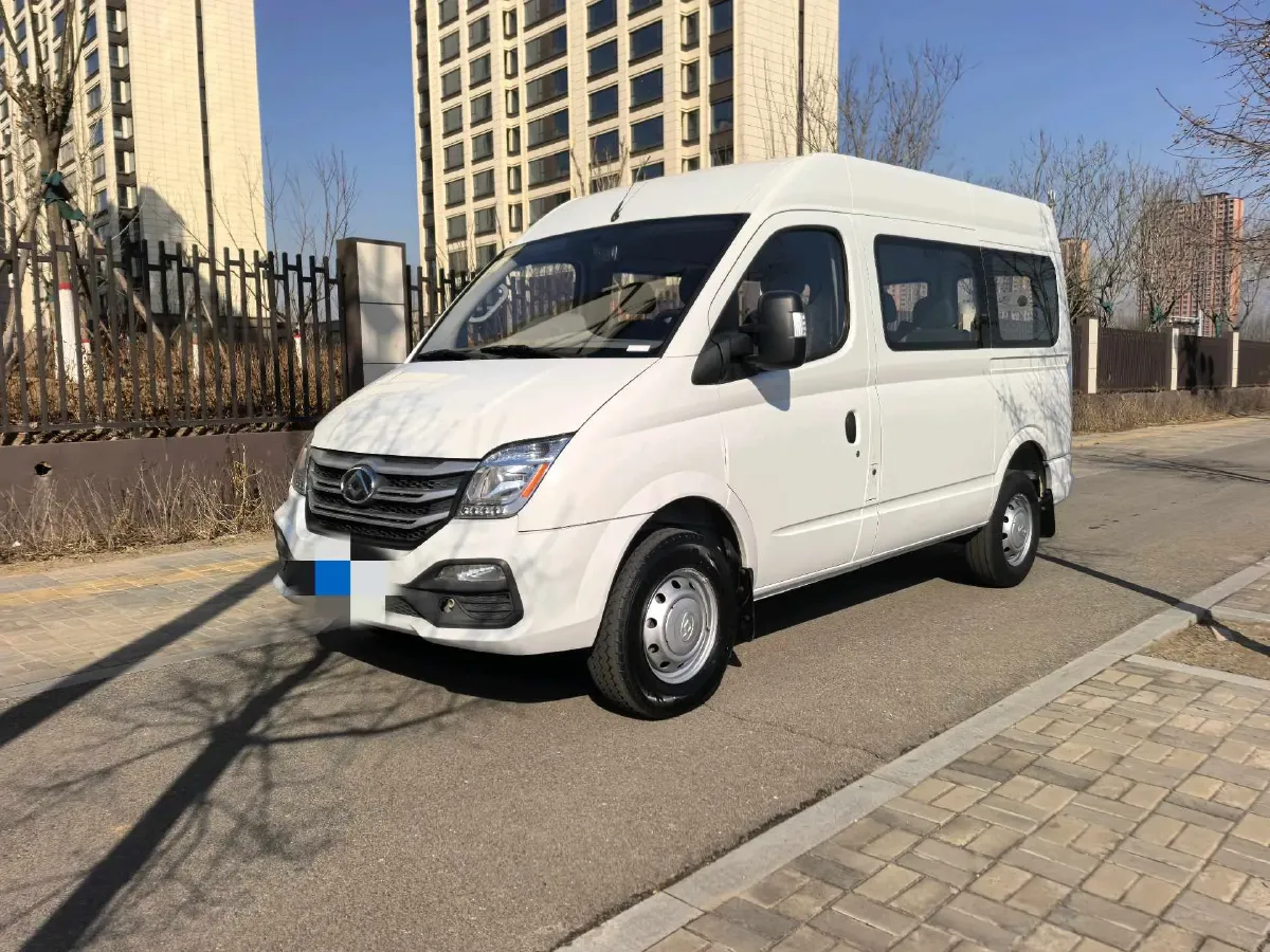 2019 MAXUS XinTu V80 2.0T 139HP L4 6MT,autocango,china used car exporter,china ev exporter,chinese used car exporter,chinese used ev exporter