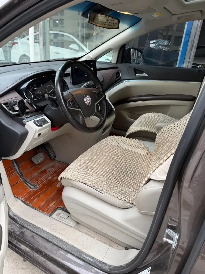 2021 Buick GL8 2.0T 237HP L4 9AT,autocango,china used car exporter,china ev exporter,chinese used car exporter,chinese used ev exporter