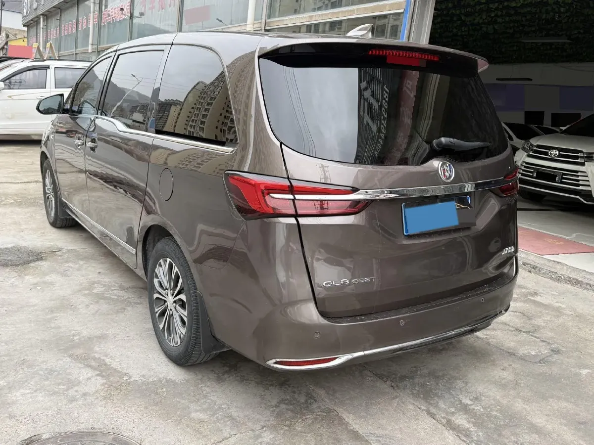 2021 Buick GL8 2.0T 237HP L4 9AT,autocango,china used car exporter,china ev exporter,chinese used car exporter,chinese used ev exporter
