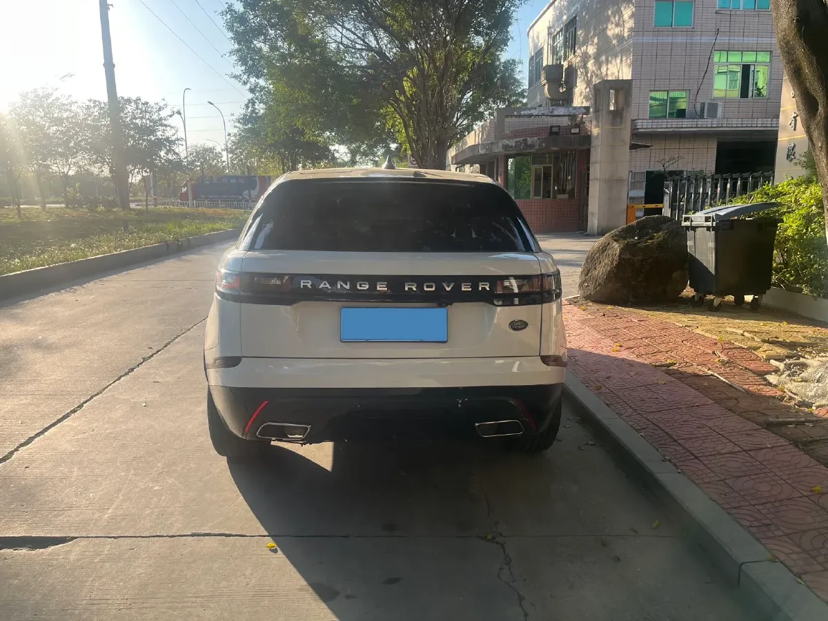 2018 Land Rover Range Rover Velar 2.0T 250HP L4 8AT,autocango,china used car exporter,china ev exporter,chinese used car exporter,chinese used ev exporter