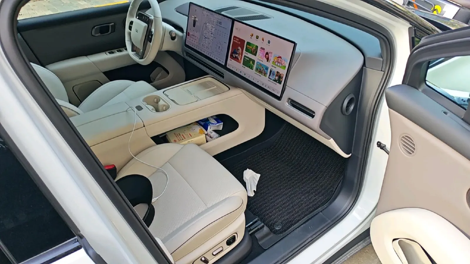 2025 Li i6 BEV,autocango,china used car exporter,china ev exporter,chinese used car exporter,chinese used ev exporter